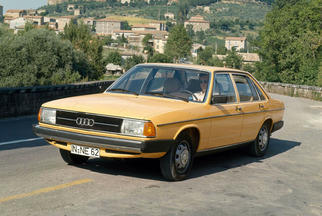  100 (C2, Typ 43, facelift) 1979-1982